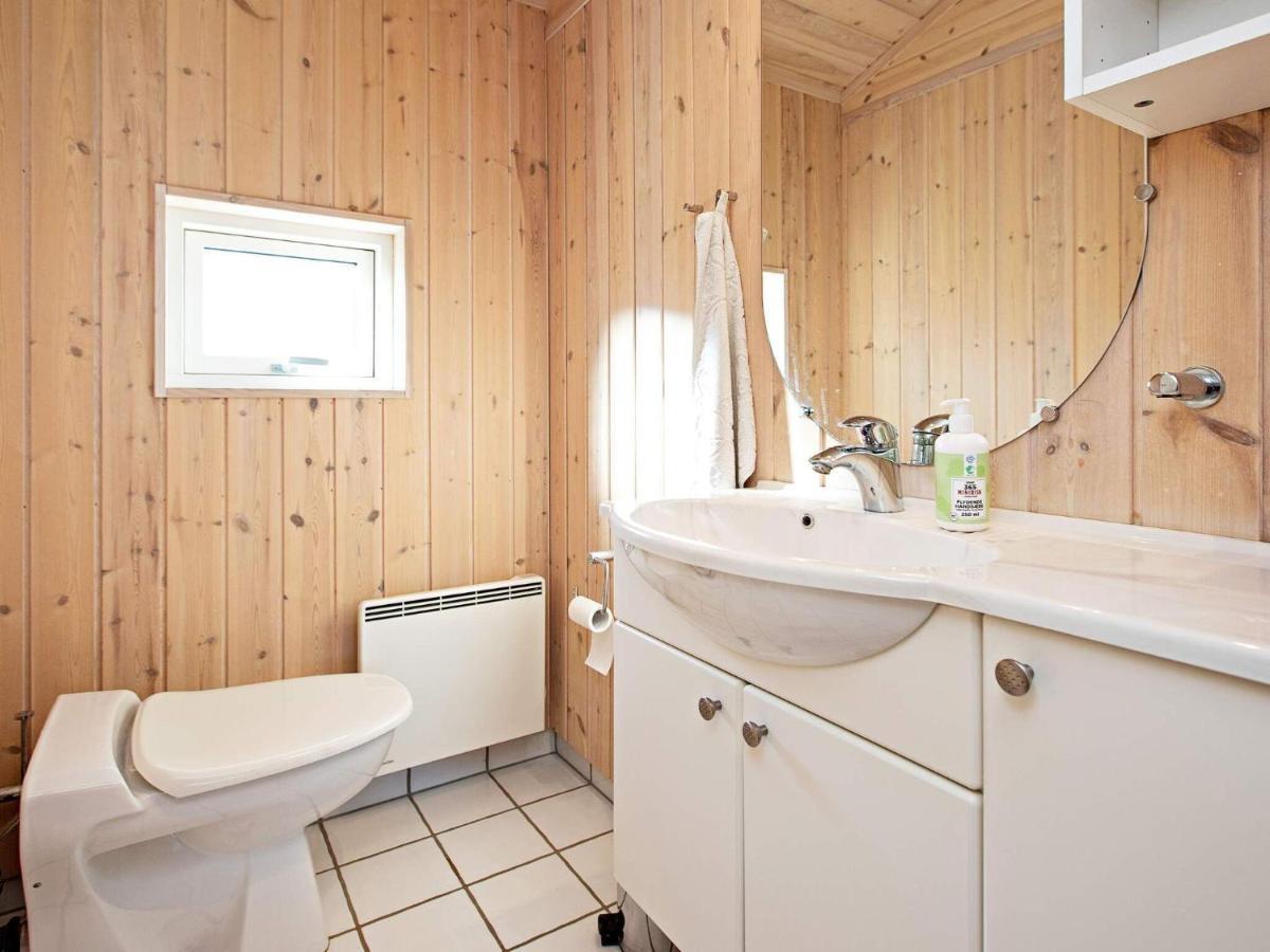10 Person Holiday Home In Idestrup Bøtø By Zewnętrze zdjęcie